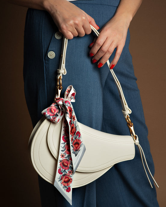Silk Twilly “Blush Elegance