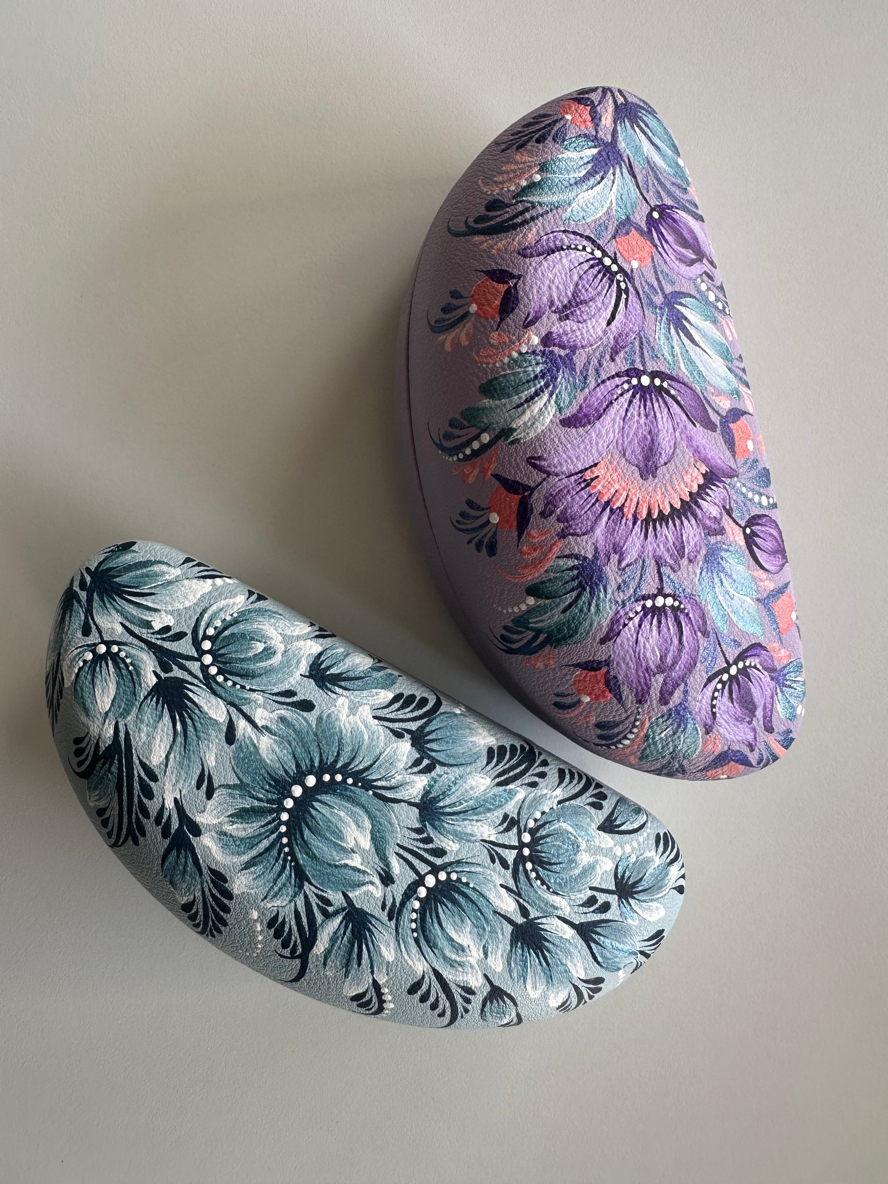 Frost Blossom – Hand-Painted Eyeglass Case