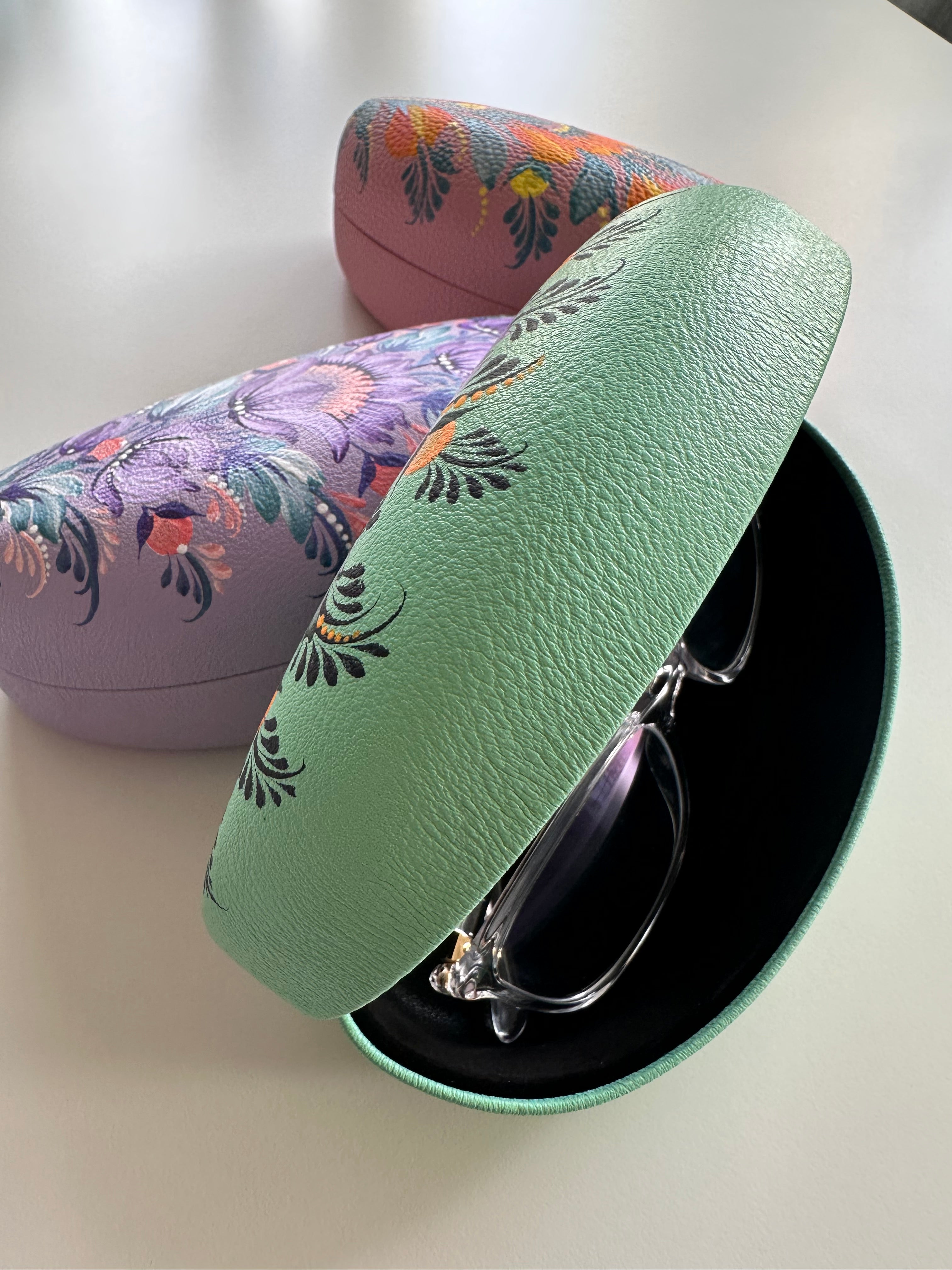 Wild Violet – Hand-Painted Eyeglass Case
