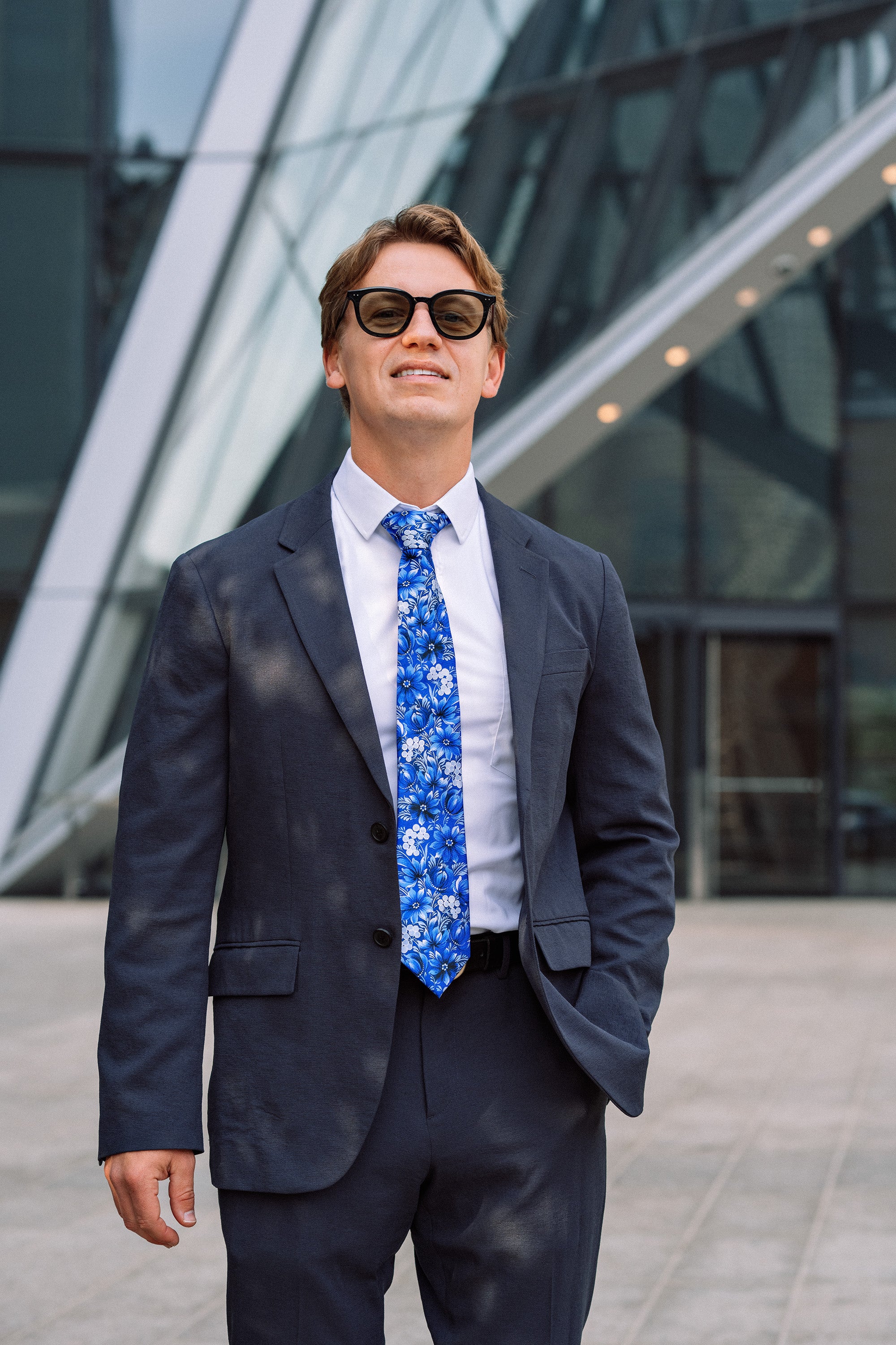 Silk Tie Midnight Bloom