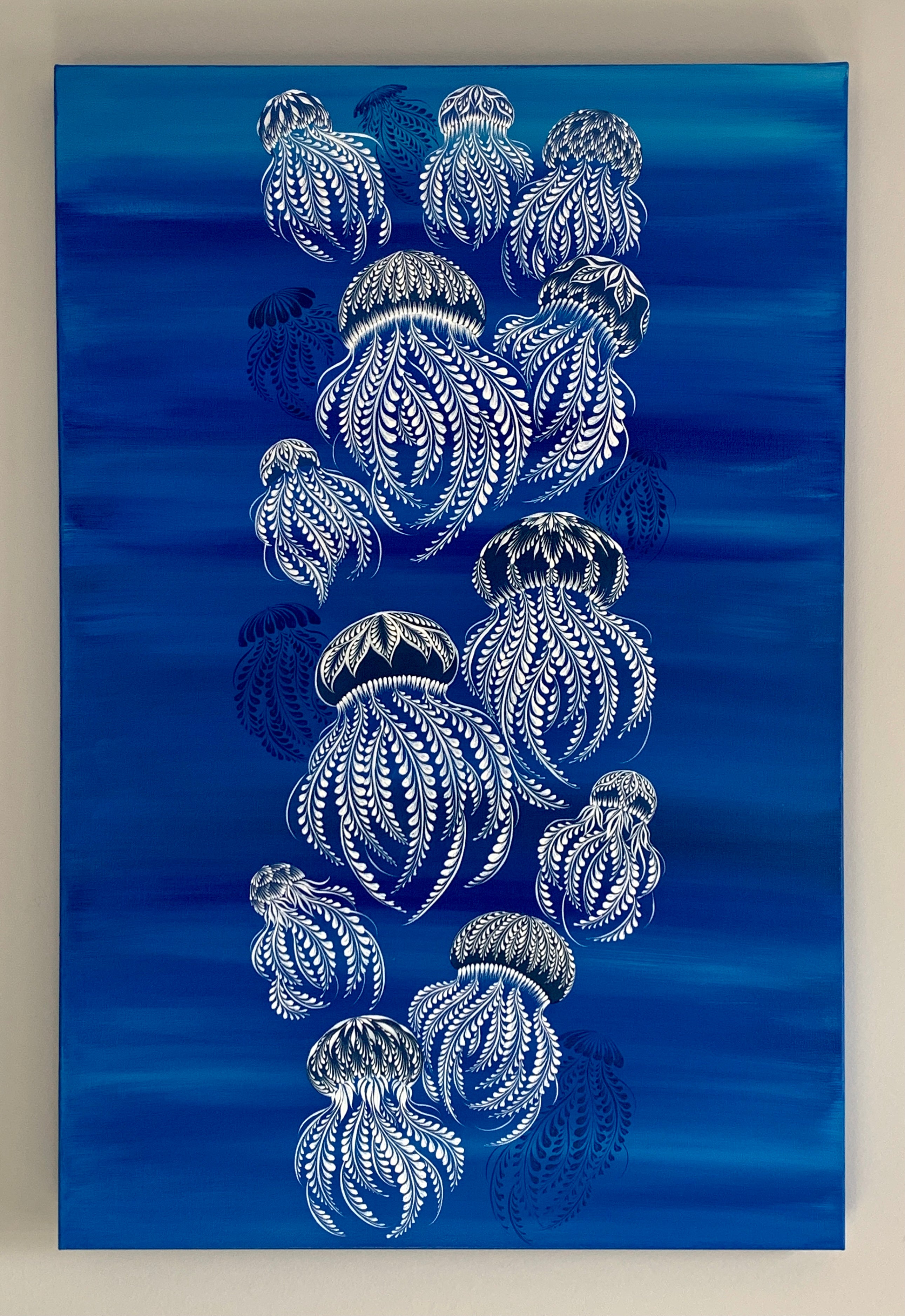 GLOWING CHARM - 24 in x 36 in (61 cm x 92 cm)